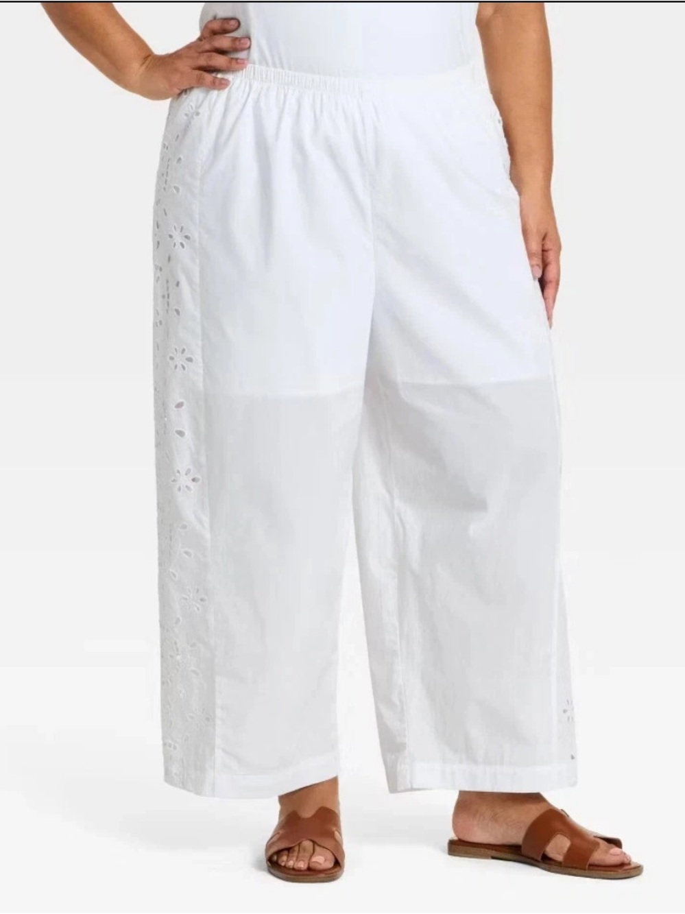A New Day Women's Cropped Straight Leg Eyelet Pull-On Pants White NWT